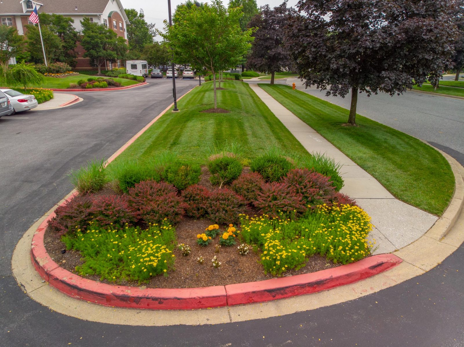 commercial landscape maintenance westlake oh