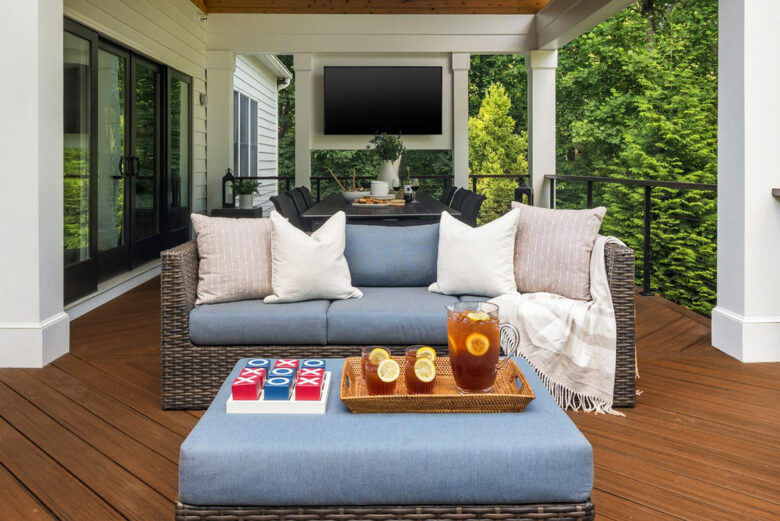 Composite deck